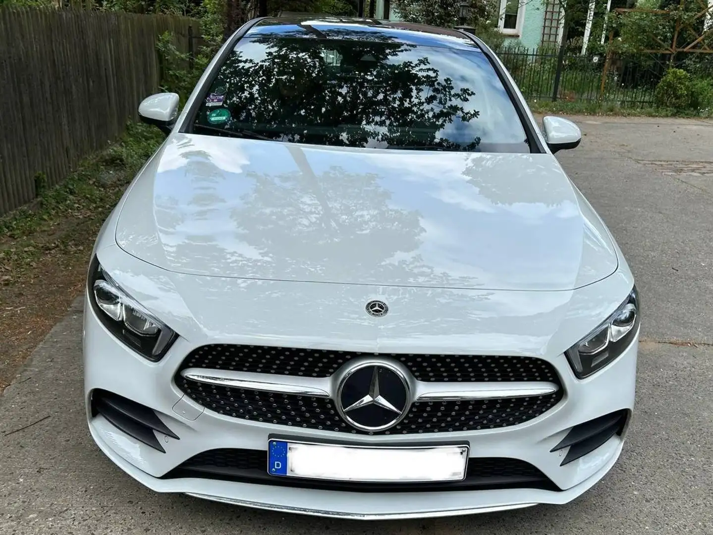 Mercedes-Benz A 250 AMG Edition|Plug-in Hybrid|Pano|Garantie|Garagen Blanc - 2