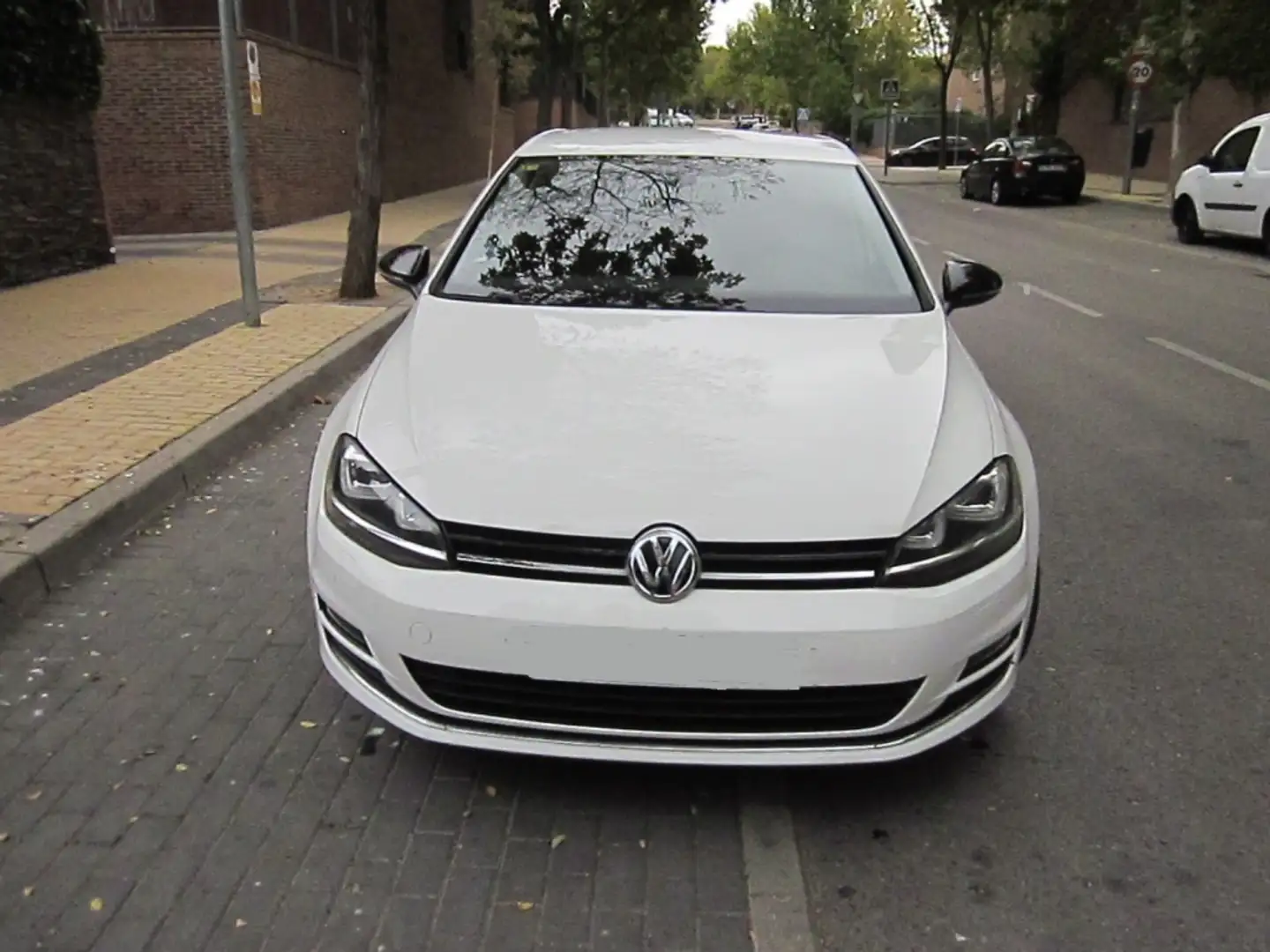 Volkswagen Golf 1.6TDI CR BMT Advance 110 Blanc - 2