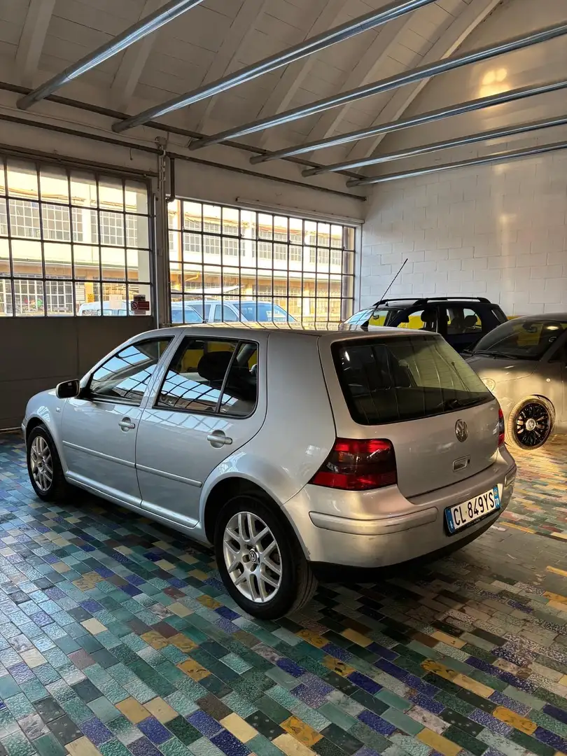 Volkswagen Golf 5p 1.9 tdi Comfortline 100cv UNICOPROPRIETARIO - 1