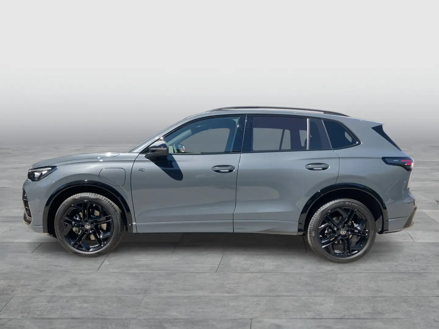 Volkswagen Tiguan Sport eHybrid DSG 150 kW Grau - 2