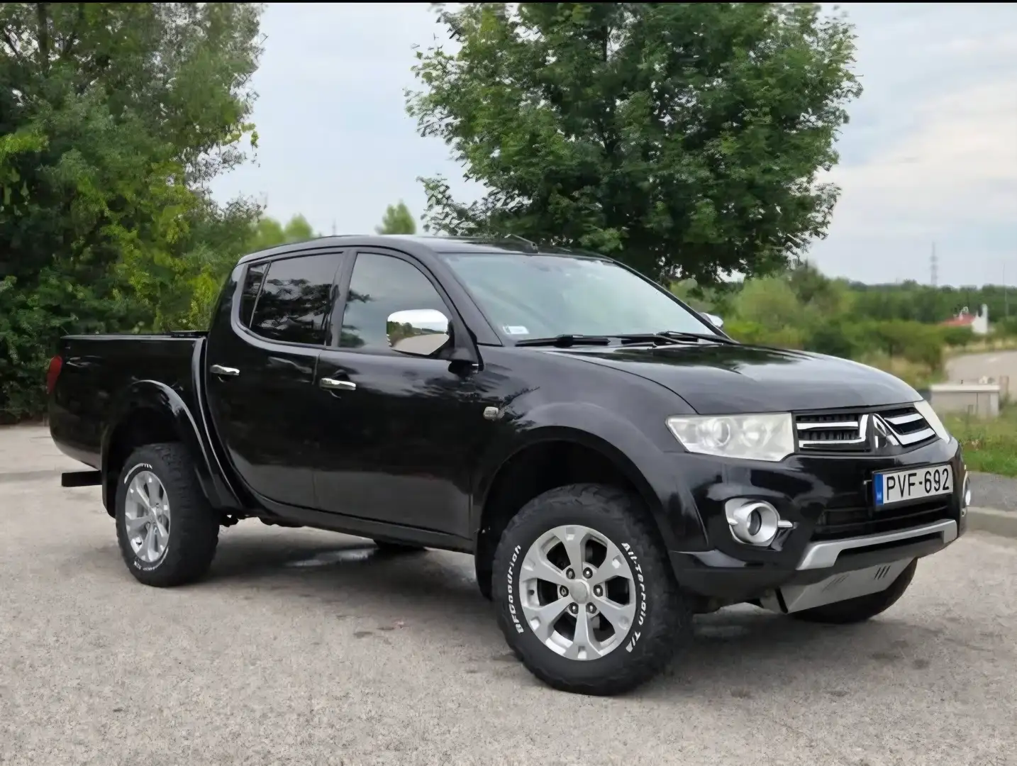 Mitsubishi L200 2.5 di-d Negro - 1