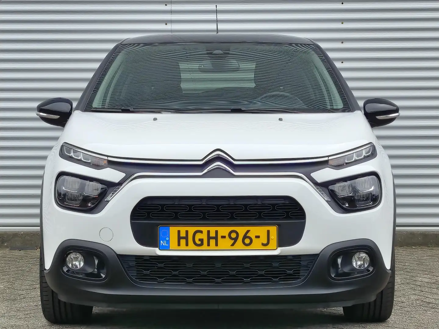 Citroen C3 Shine Pack 1.2 Turbo 110pk EAT6 | NAVI | CAMERA | Blanc - 2
