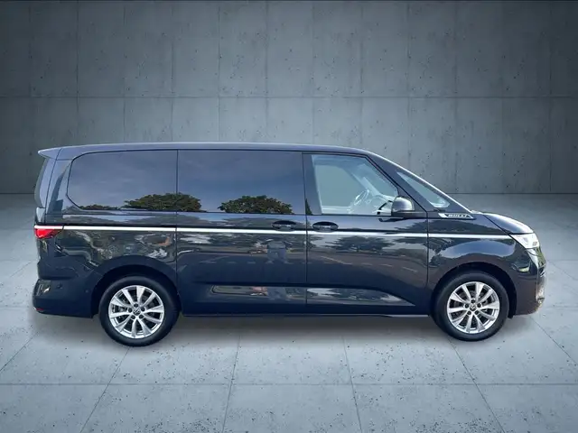 Volkswagen Multivan view 6