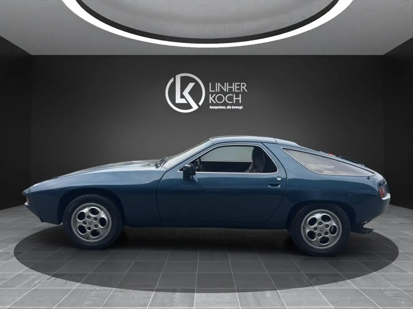 Porsche 928 ''Vorserienfahrzeug - selten'' Blau - 2