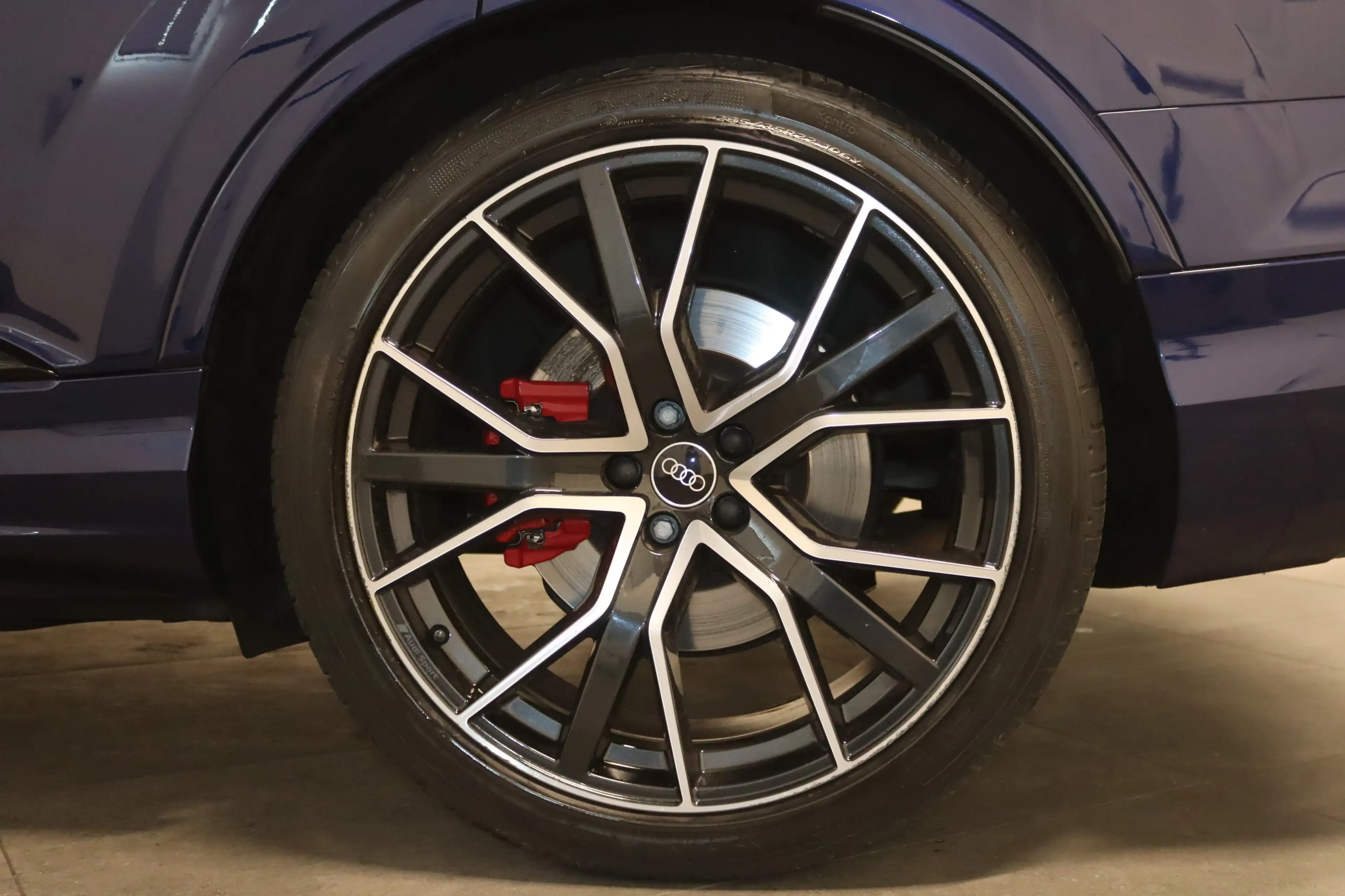Audi SQ7 4.0 TFSI Black-7SI.-MATRIX-HUD-LUFT-4xSHZ- — photo 7