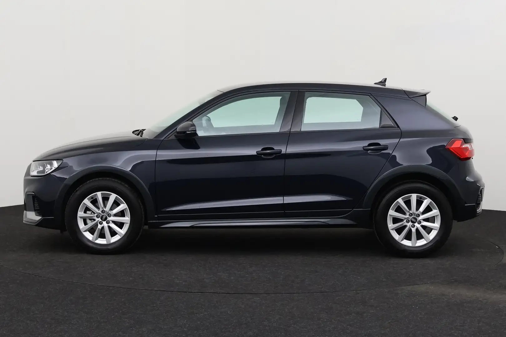 Audi A1 1.0 25TFSI CITYCARVER + GPS + PDC + ALU - 2