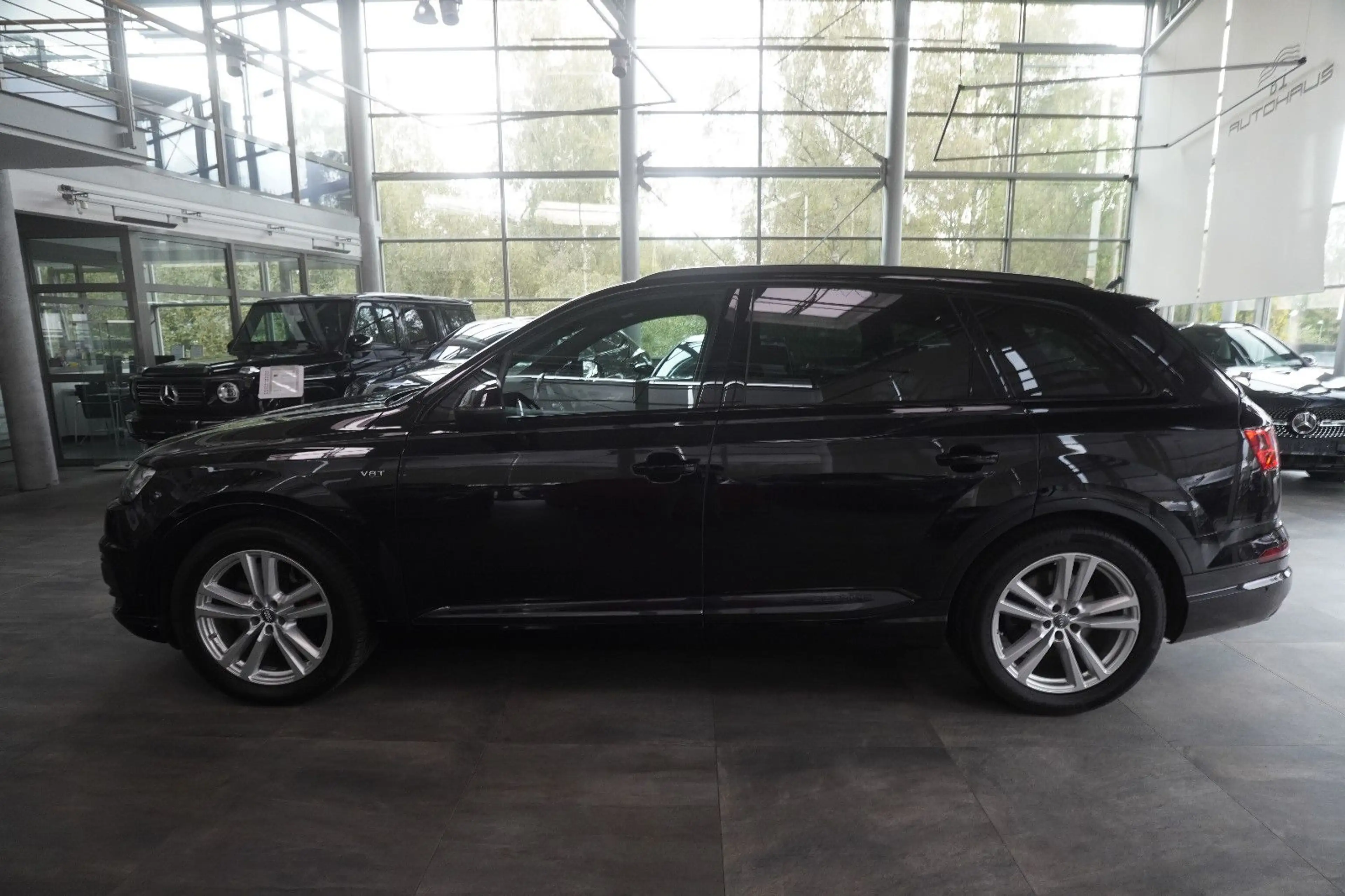 Audi SQ7 4.0 TDI quattro*PANO*BOSE*HEAD-UP*STHZ*7-SIT — photo 7