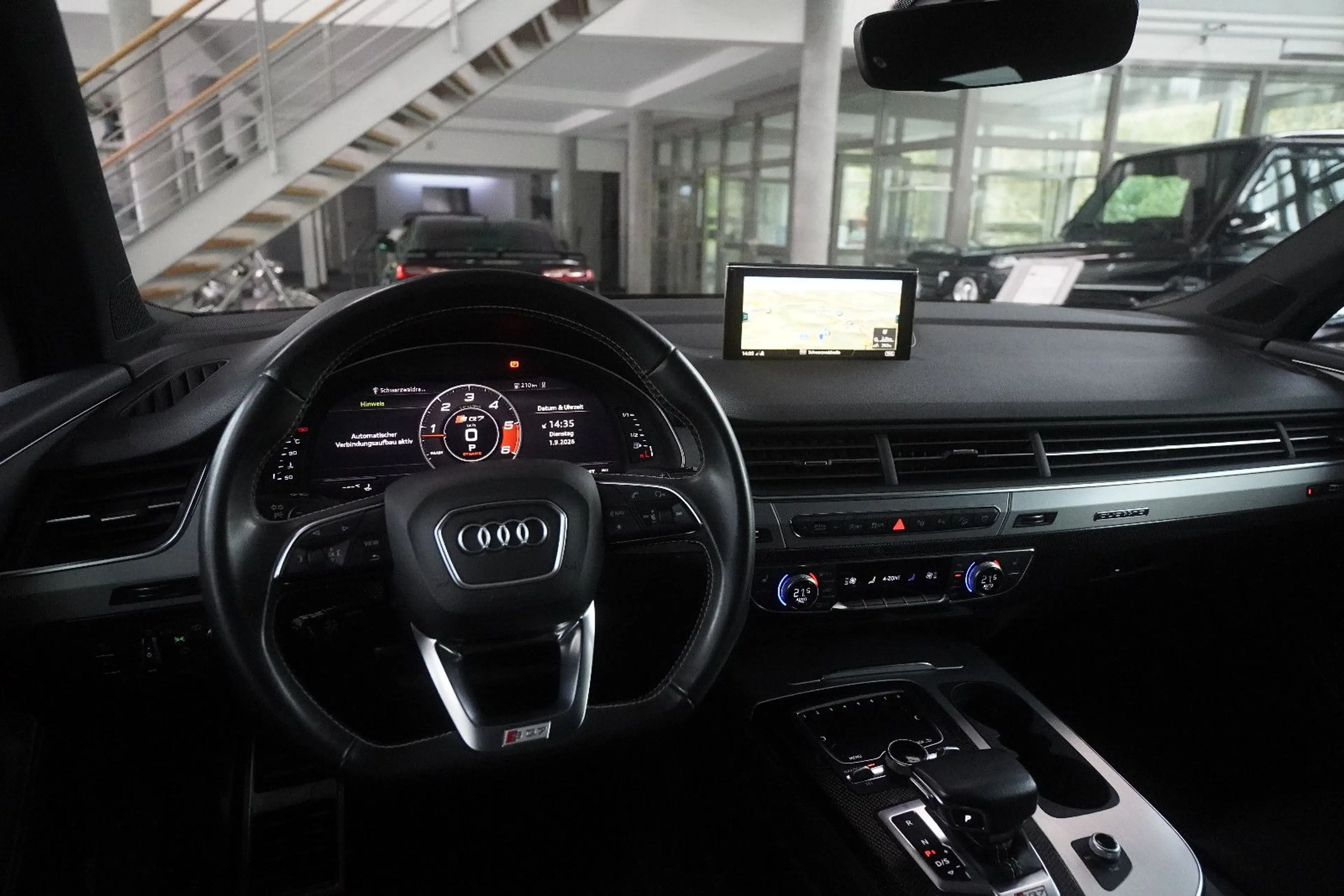 Audi SQ7 4.0 TDI quattro*PANO*BOSE*HEAD-UP*STHZ*7-SIT — photo 13