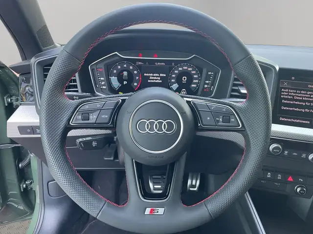 Audi A1 view 11