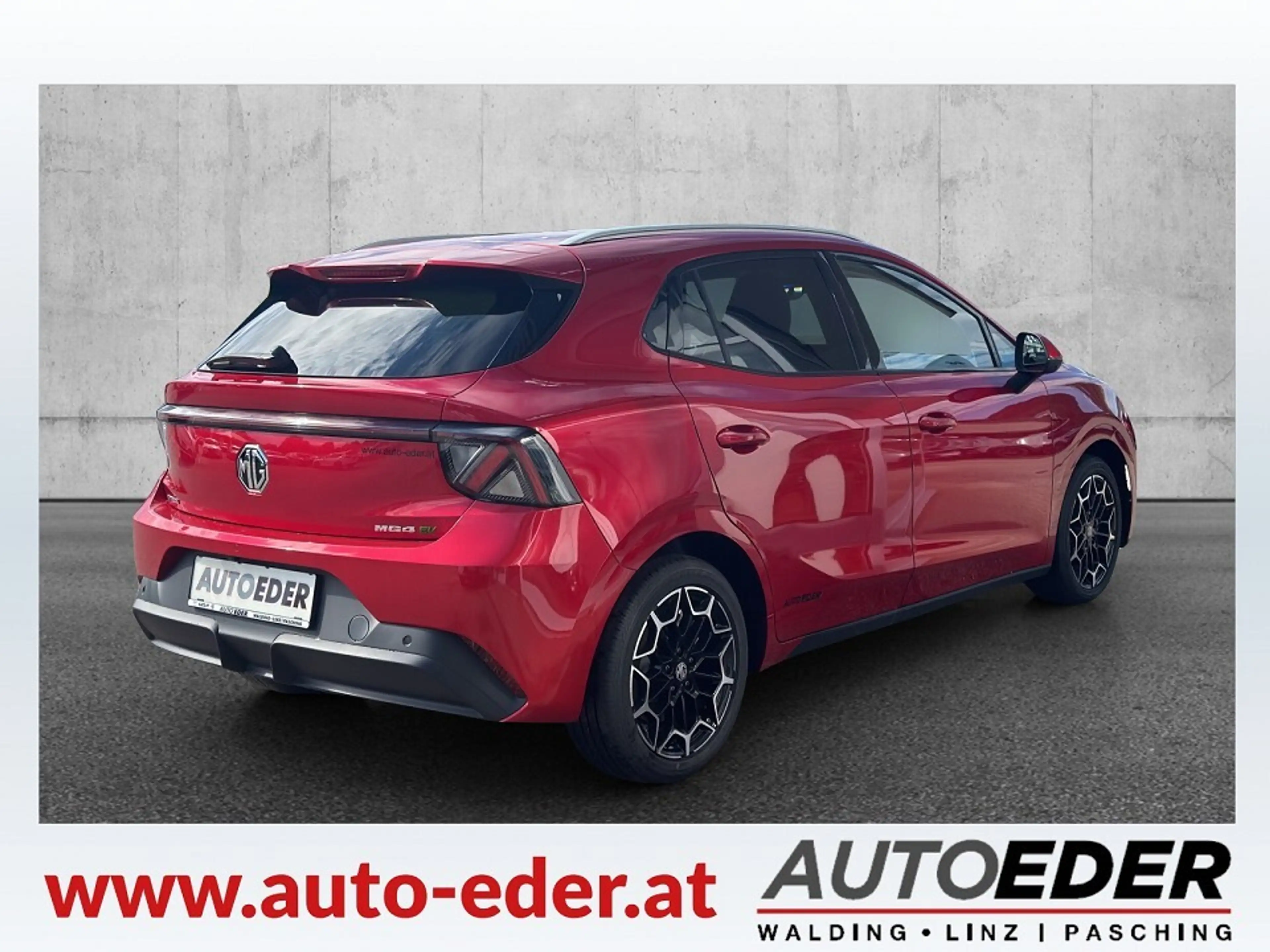 MG MG4 EV Urban 54 kWh Luxury — photo 5