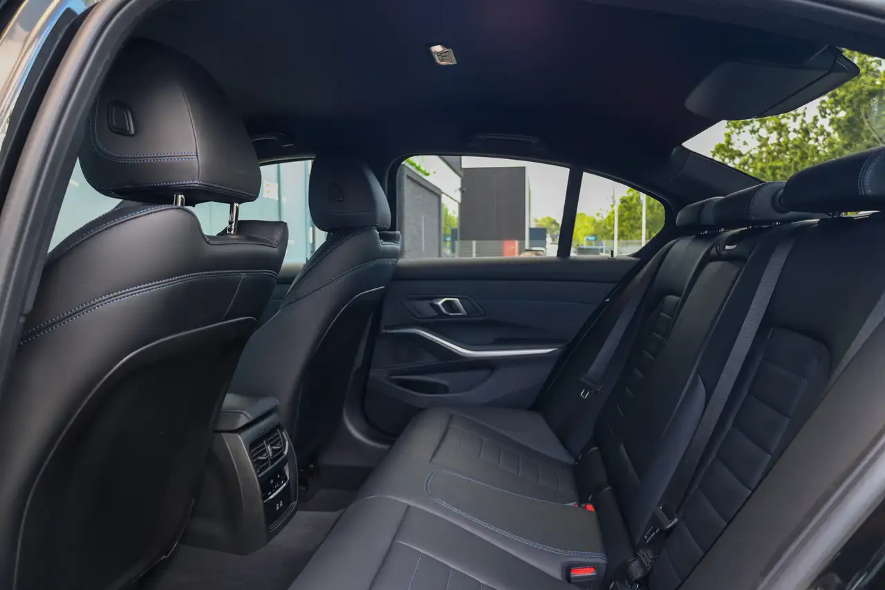 BMW 3 Series 3-serie 330e BTW M-SPORT ACC HUD 360 M, миниатюра 13