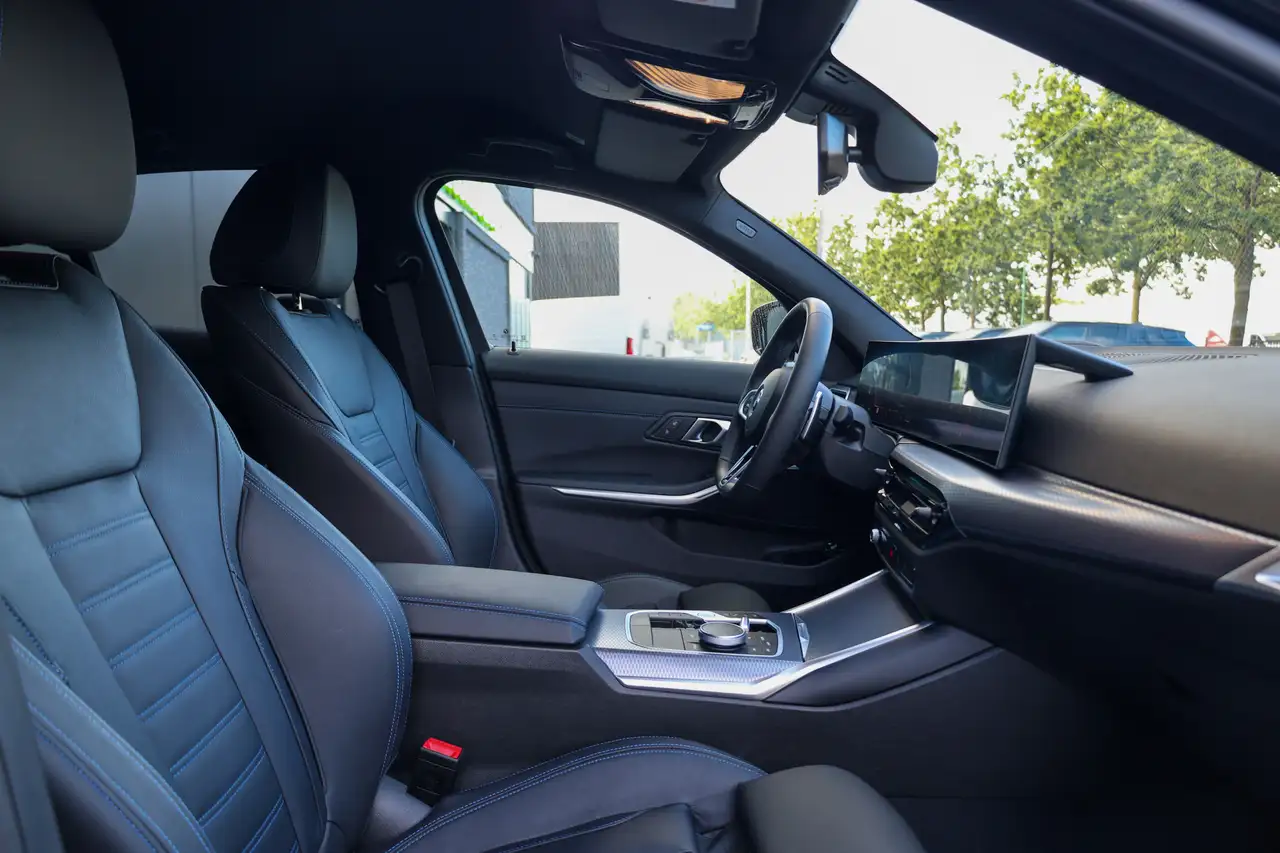 BMW 3 Series 3-serie 330e BTW M-SPORT ACC HUD 360 M, миниатюра 18
