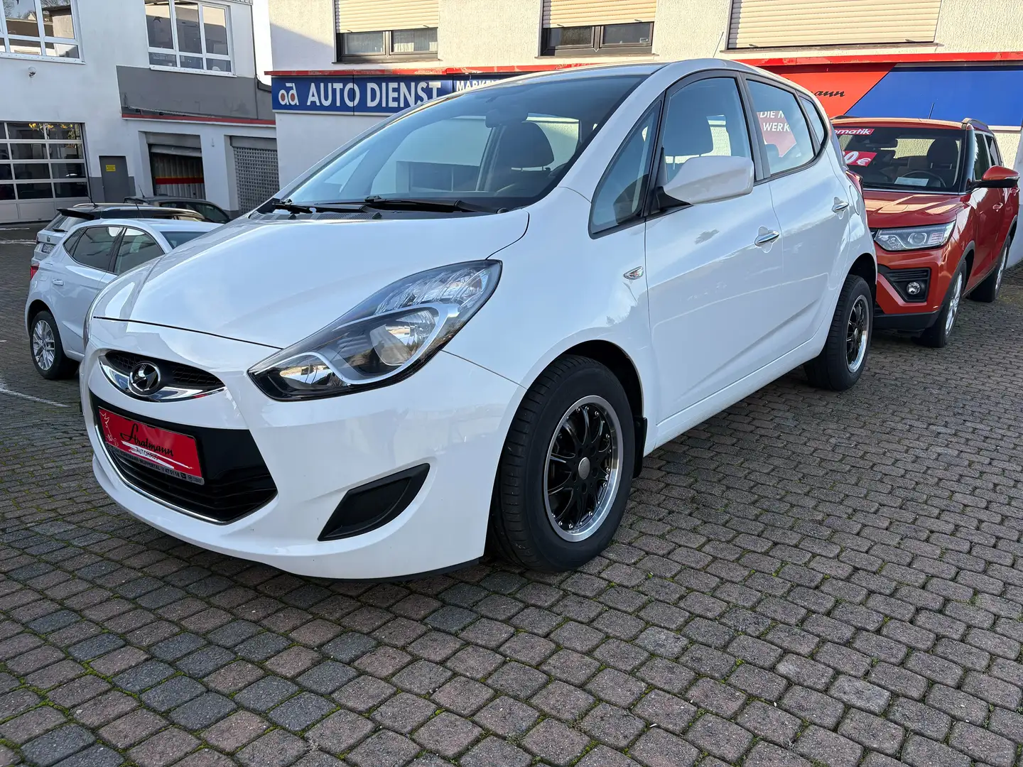 Hyundai iX20 ix20 1.4 Comfort Weiß - 1