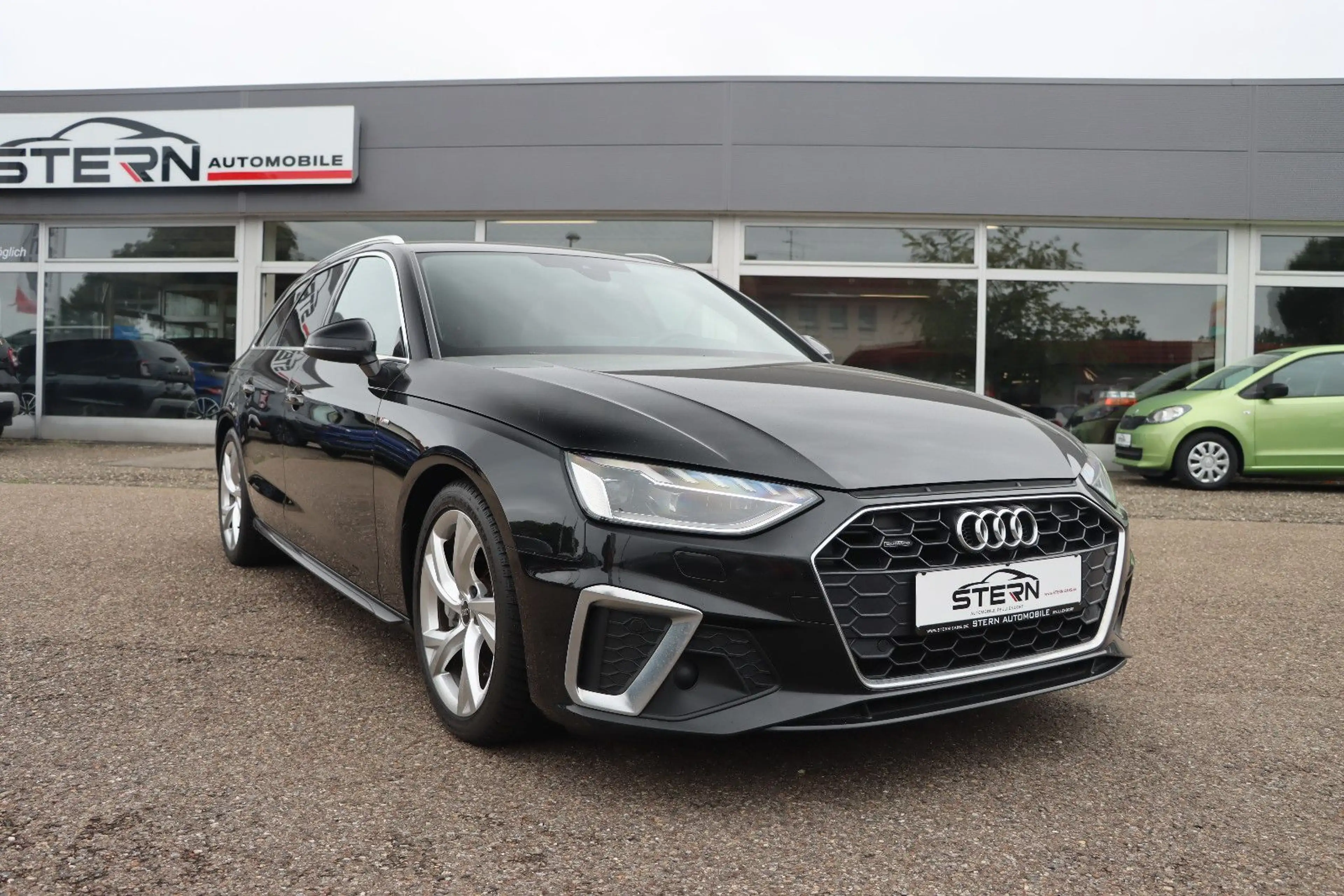 Audi A4 Avant 40 TDI quattro S line l 1.HAND l