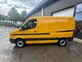 Volkswagen Crafter 30 2.0 TDI airco 3 pers Geel - thumbnail 2
