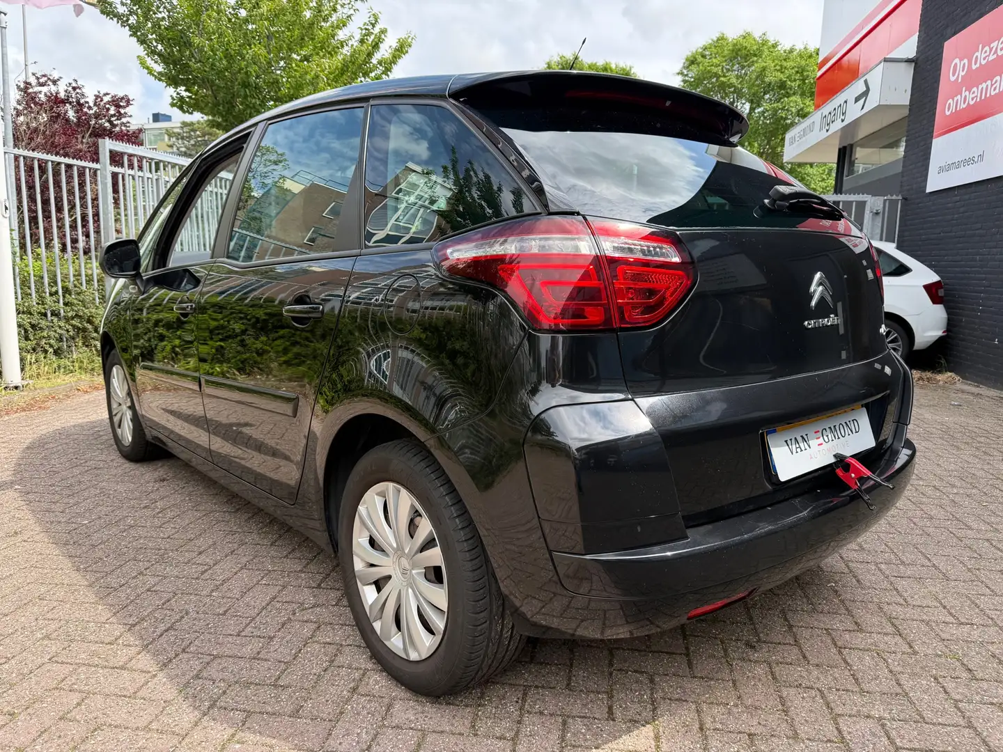 Citroen C4 Picasso 1.6 VTi Tendance Zwart - 2