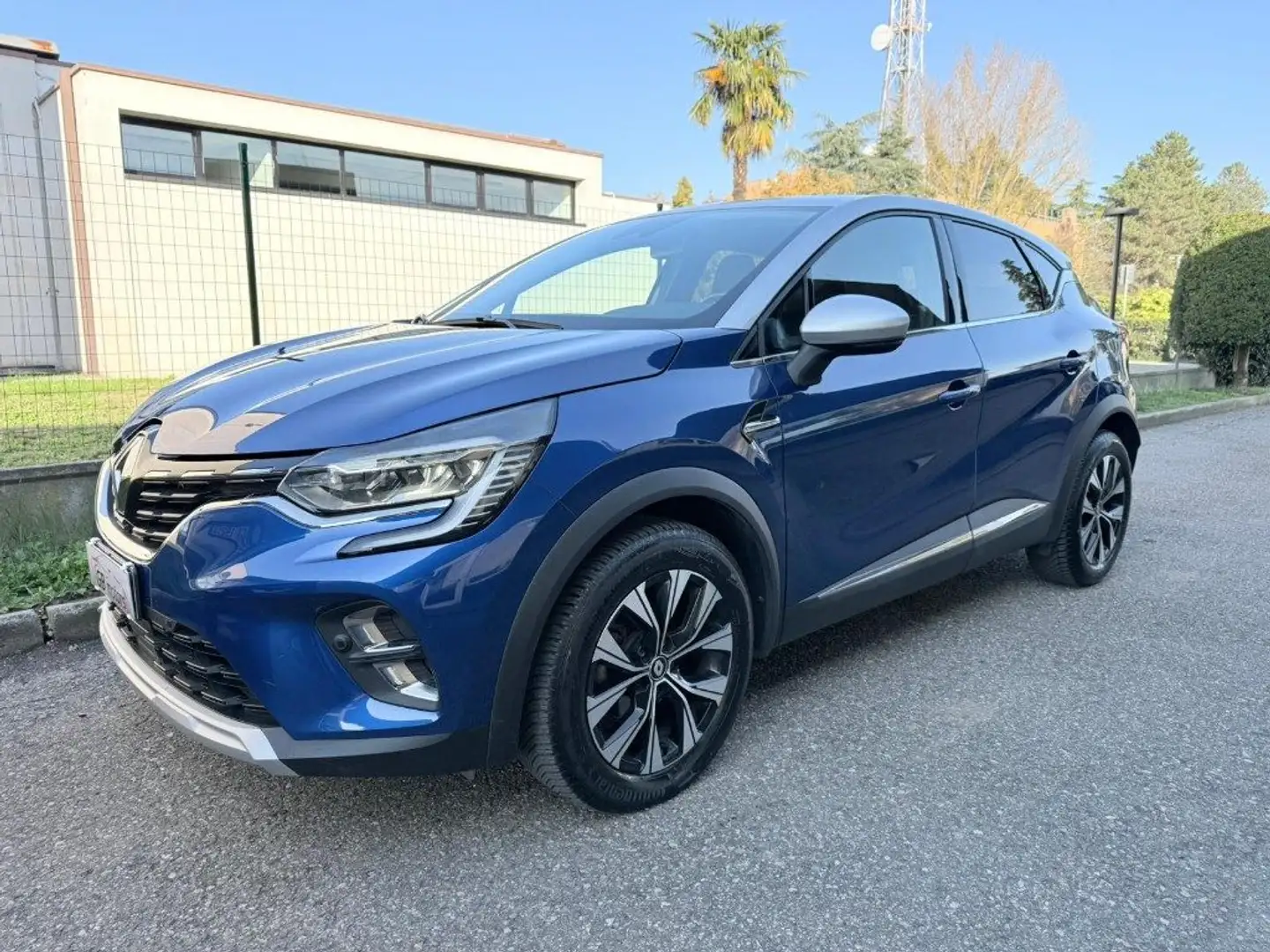Renault Captur TCe 90 CV Techno NAVI - LED - TELECAMERA - 17 Mavi - 1