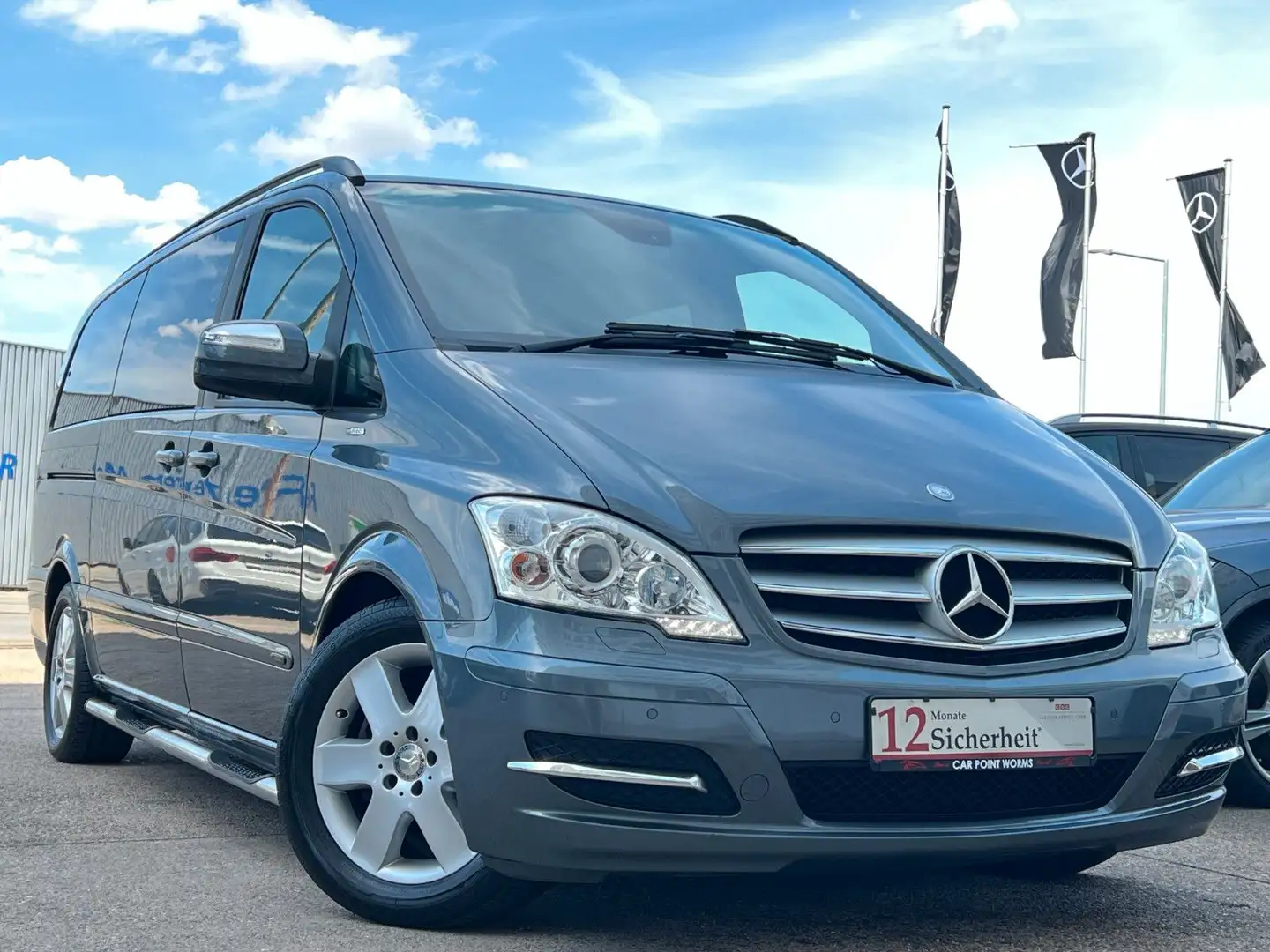 Mercedes-Benz Viano 3.0 CDI lang Trend Edition*LANG*7SITZ*STHZ Grau - 1
