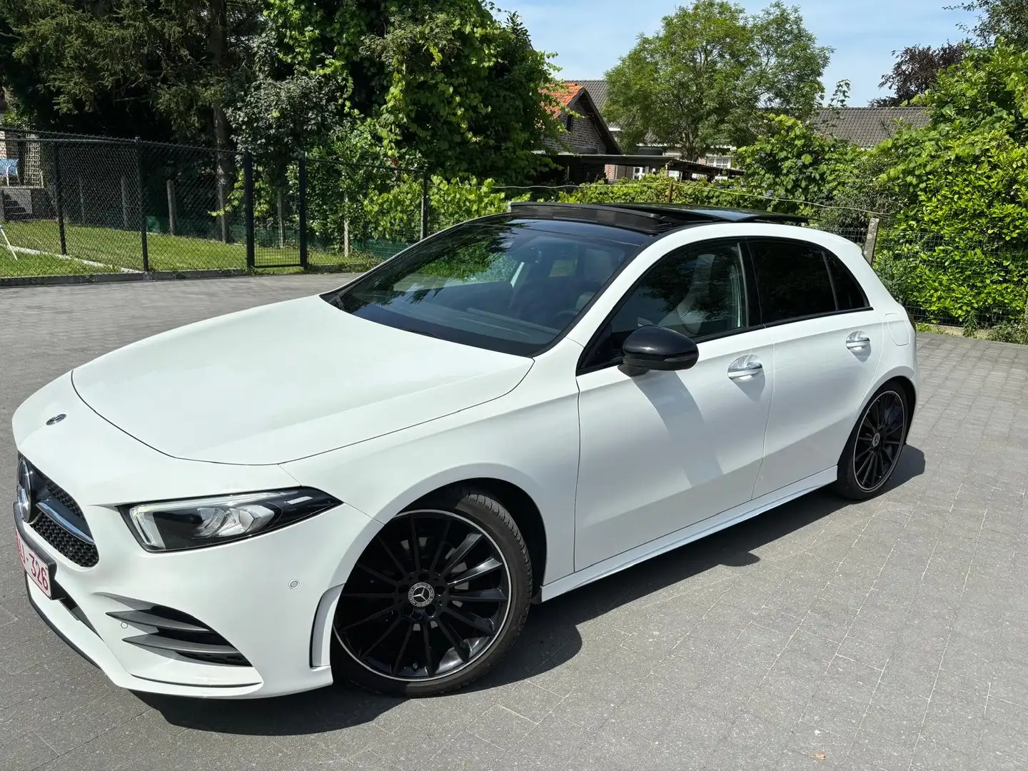 Mercedes-Benz A 180 A 180 d 7G-DCT Peak Edition White - 2