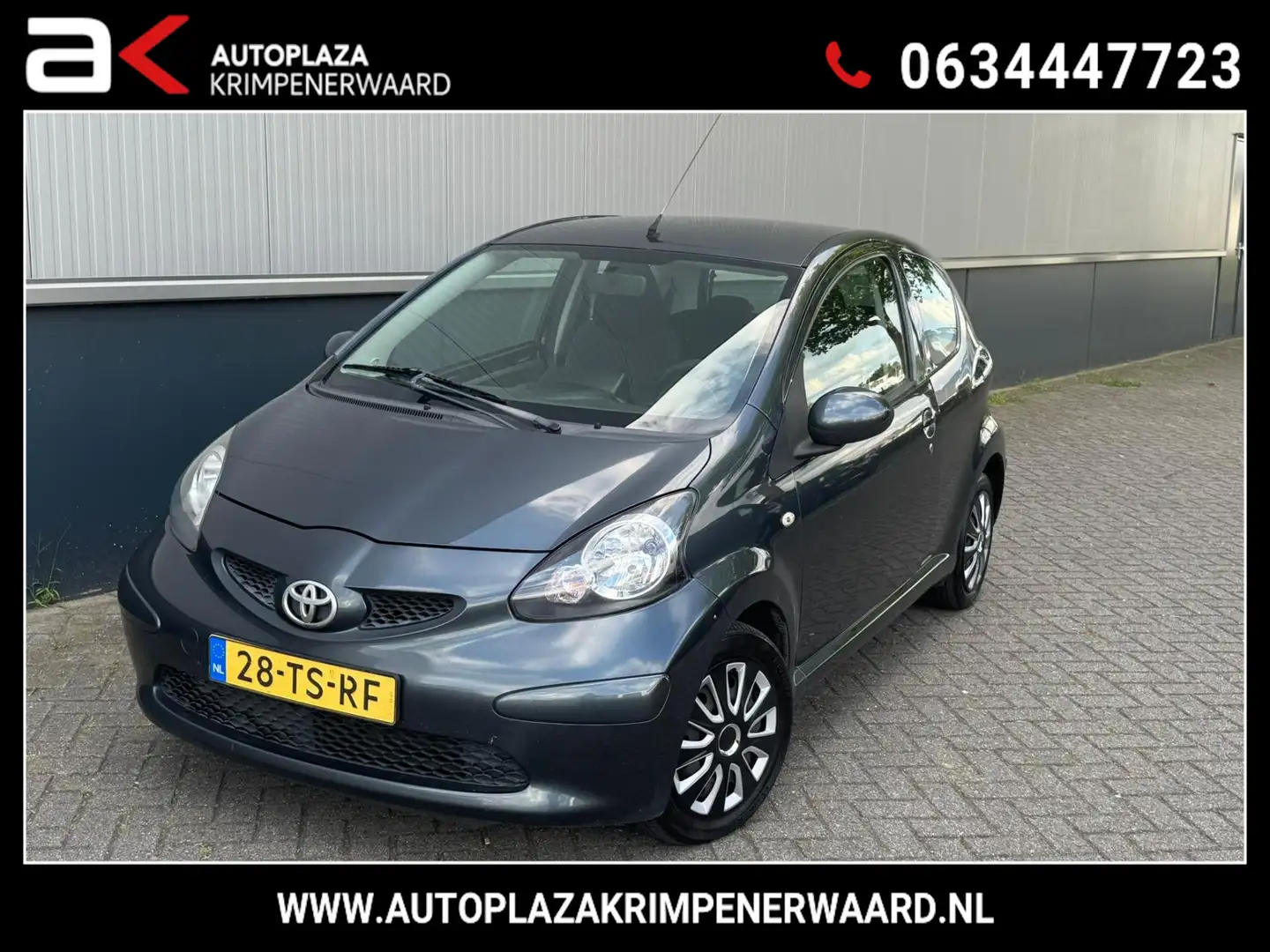 Toyota Aygo 1.0-12V + Airco Carplay nieuwe apk Grijs - 1