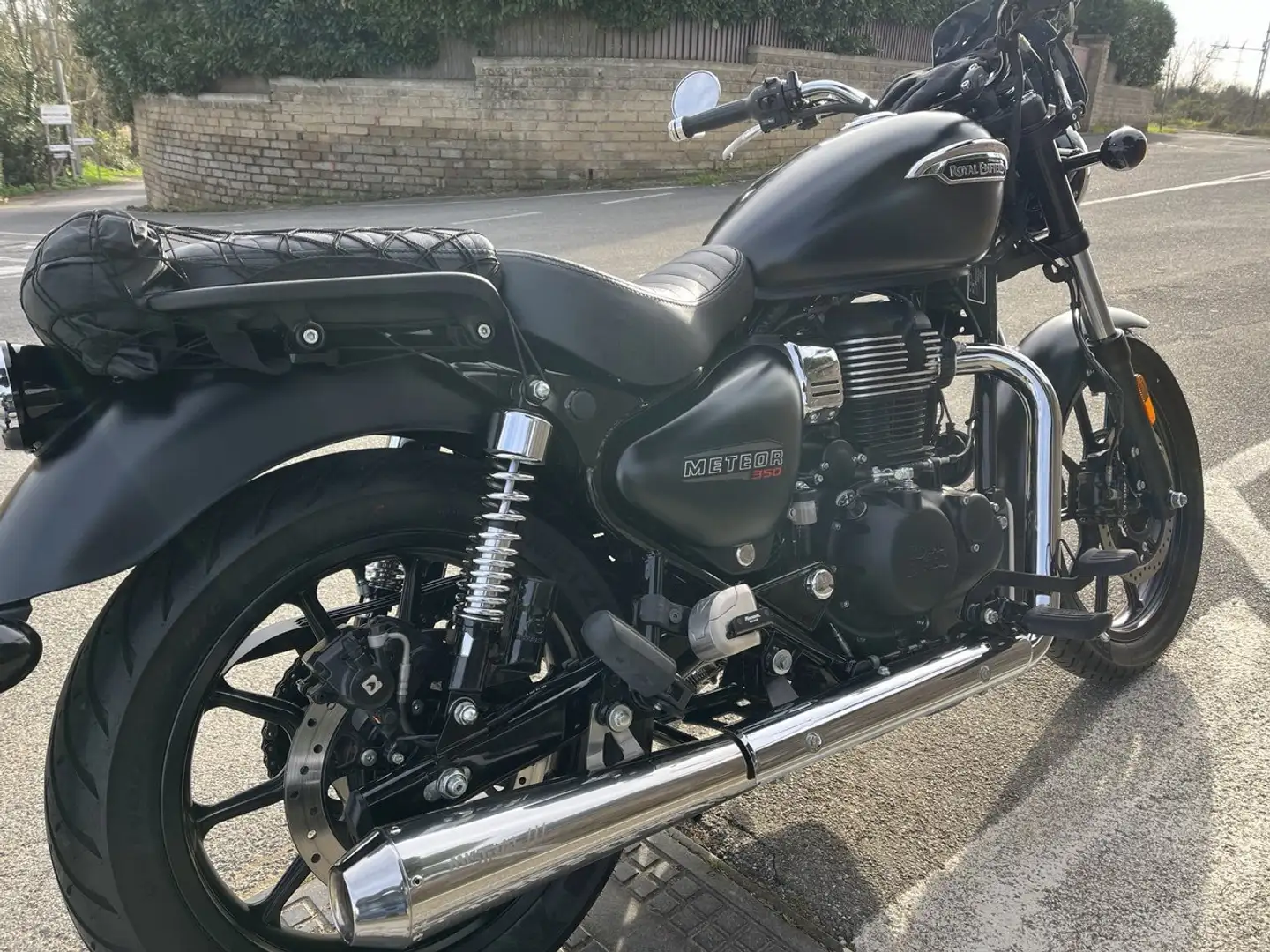 Royal Enfield Meteor 350 Stellar Black Negru - 1