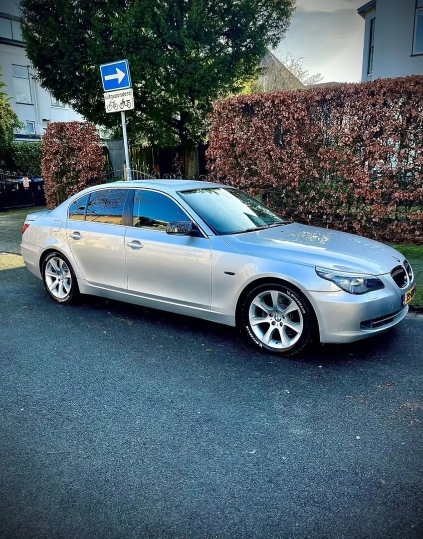 BMW 520 520i Sport-Aut. - 1