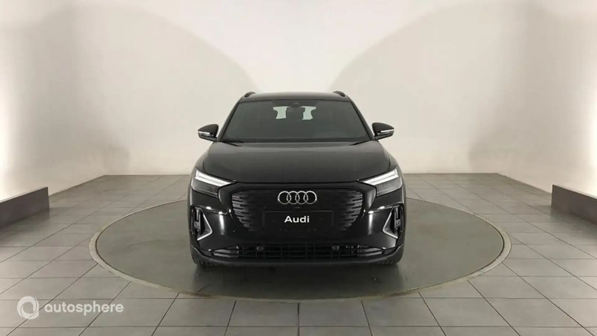 Audi Q4 e-tron 45 e-tron 285ch quattro S line - 2
