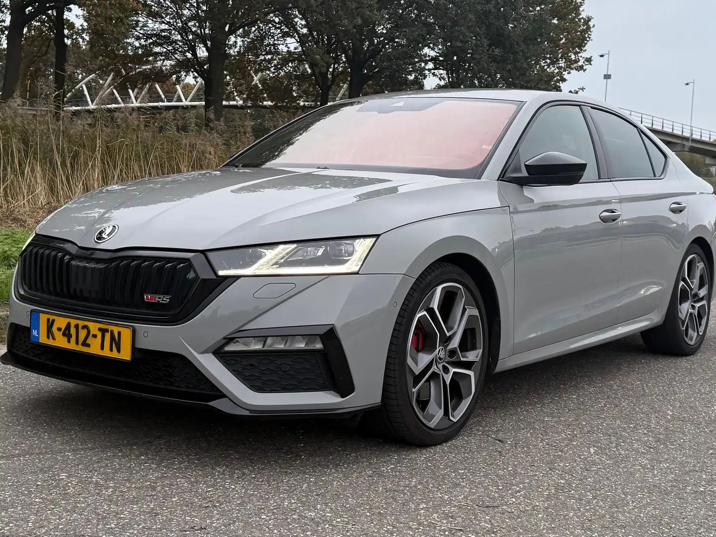 Skoda Octavia 2.0 TSI vRS 245PK, fabrieksgarantie Gris - 2