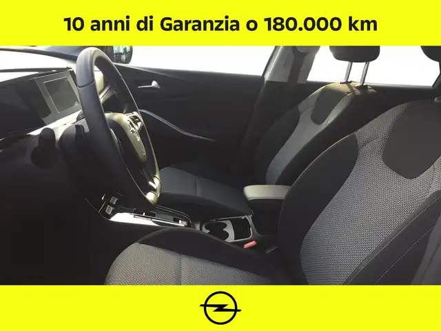 Opel Grandland view 10