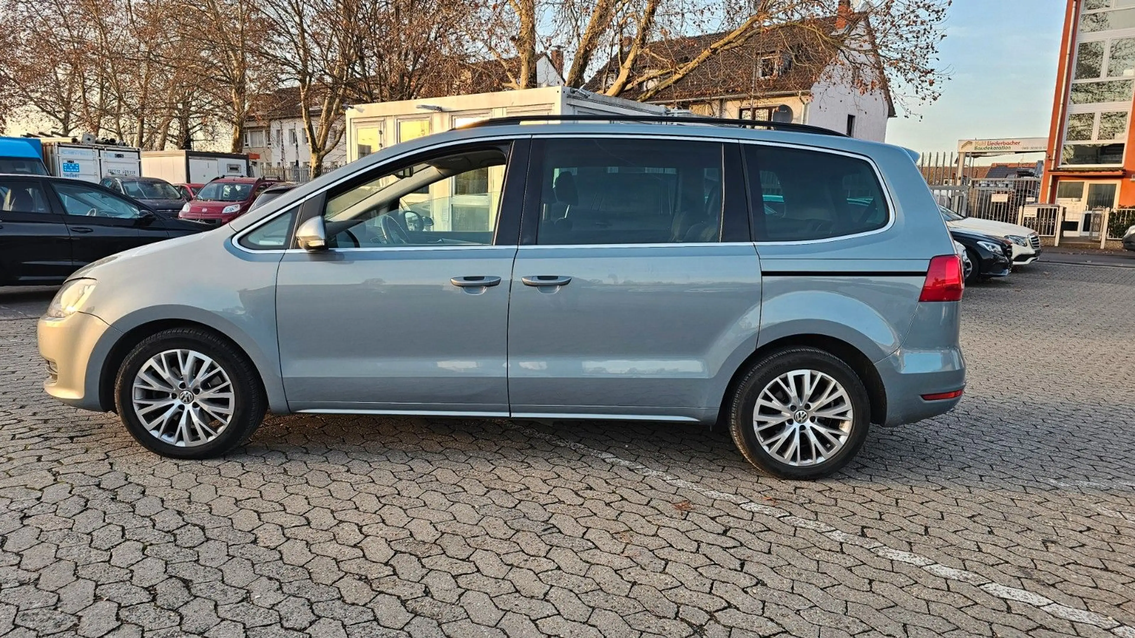 Volkswagen Sharan 2.0TDI BMT*DSG*AHK*SHZ*TMP*Zahnriemen Neu — photo 7