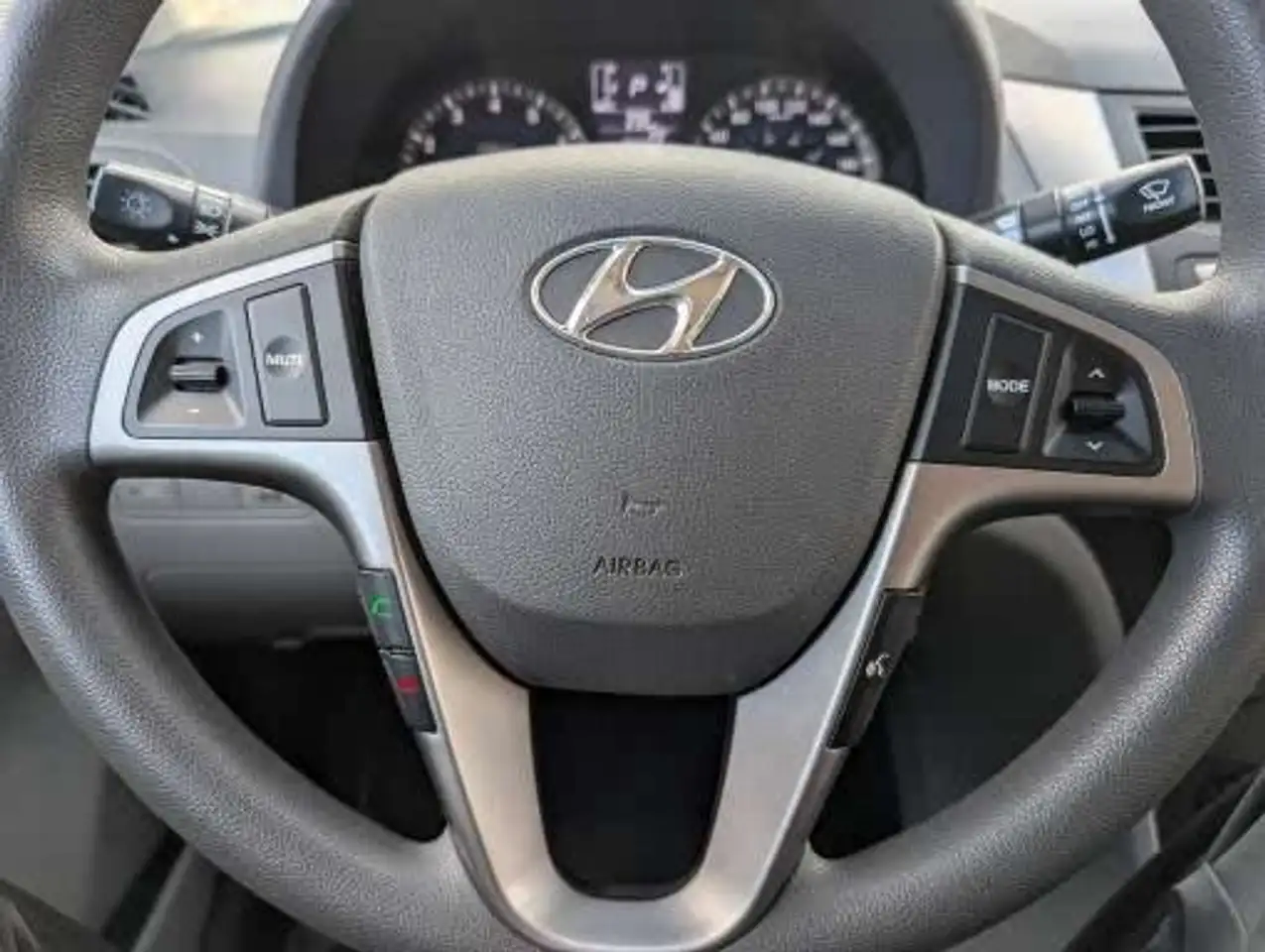 Hyundai ACCENT fotografie Hyundai ACCENT