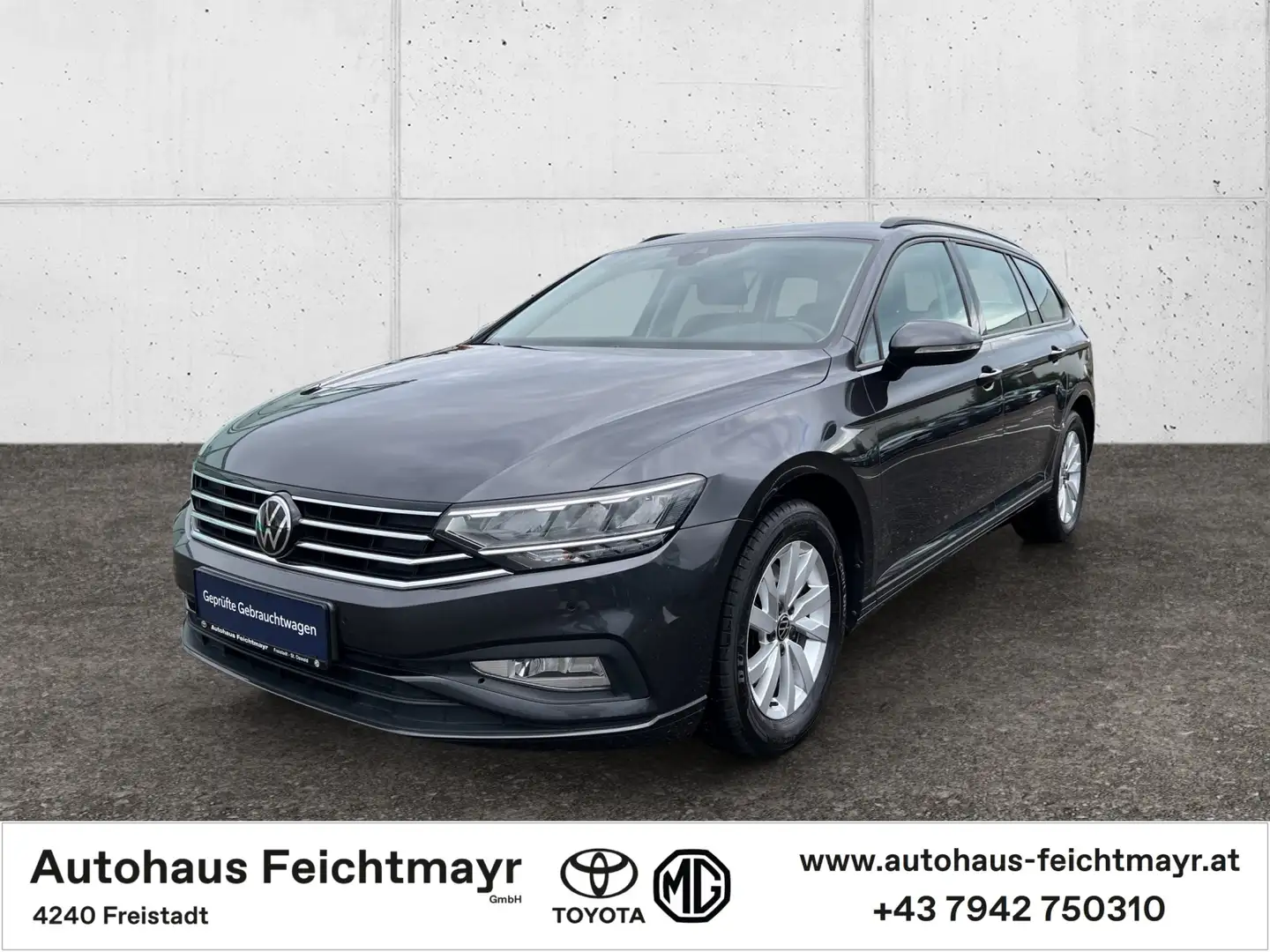 Volkswagen Passat Variant 2,0 SCR TDI DSG 5t. Gris - 1