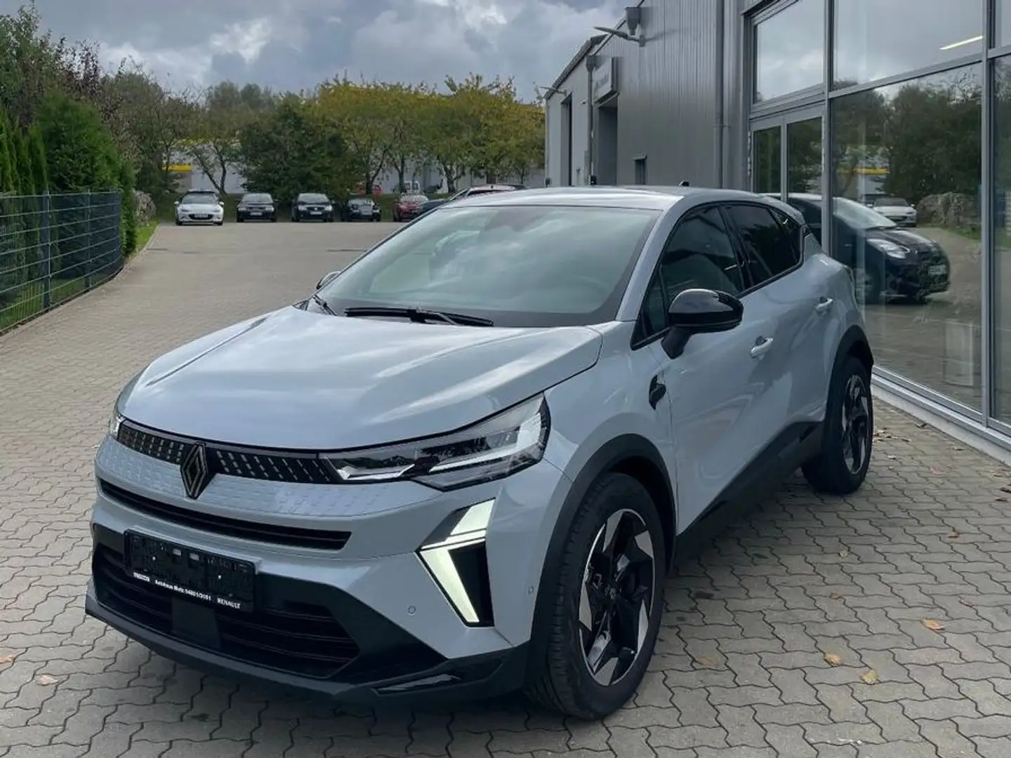 Renault Captur Renault Captur 1.3 TCE 158HK TECHNO EDC Grau - 1