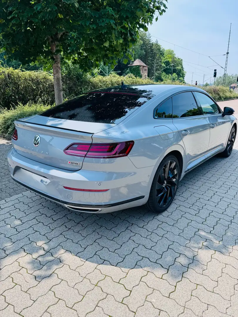 Volkswagen Arteon 2.0 TDI SCR 4Motion DSG R-Line Edition Grau - 2