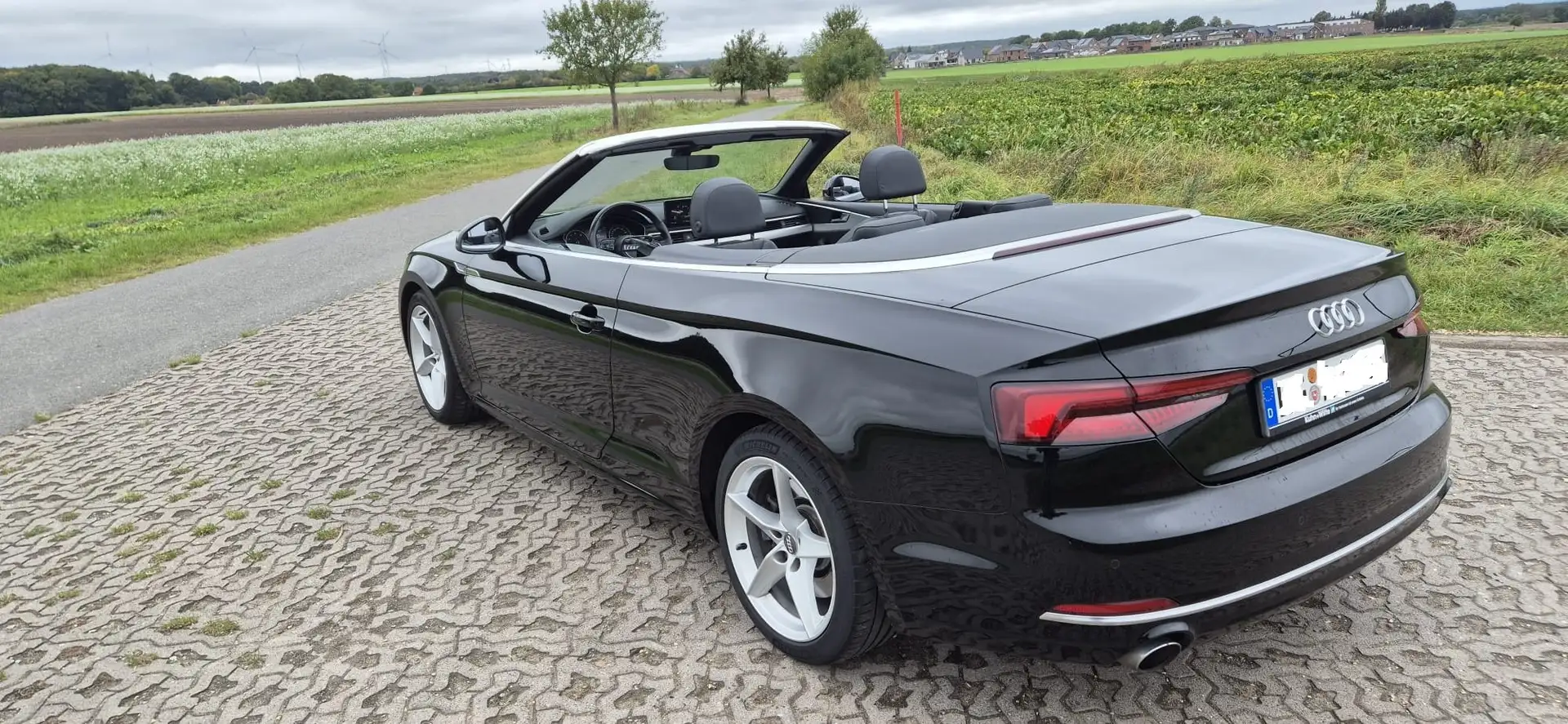 Audi A5 A5 Cabrio Cabrio 2.0 TFSI S tronic sport Schwarz - 2