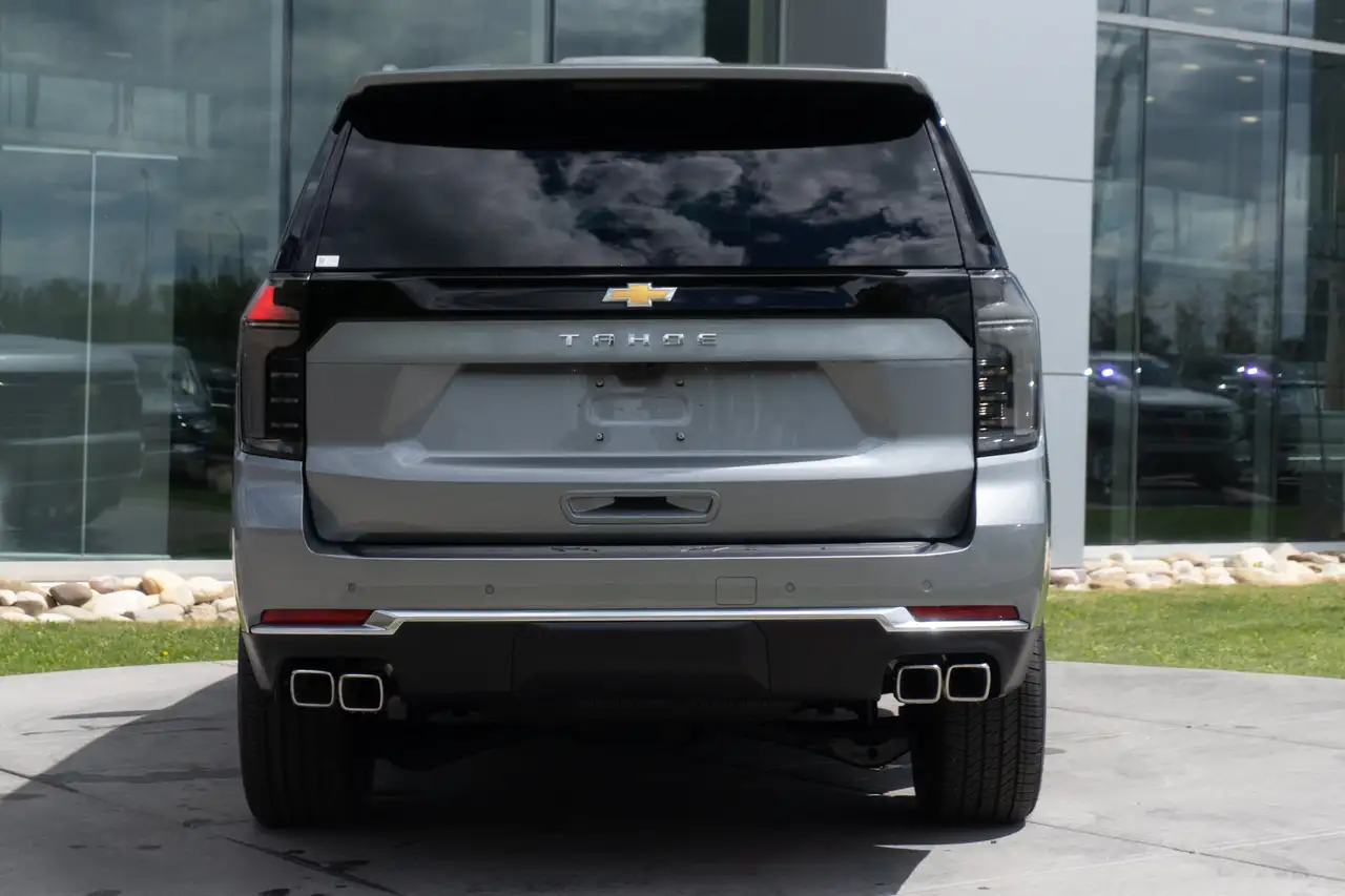 Chevrolet Tahoe снимка Chevrolet Tahoe