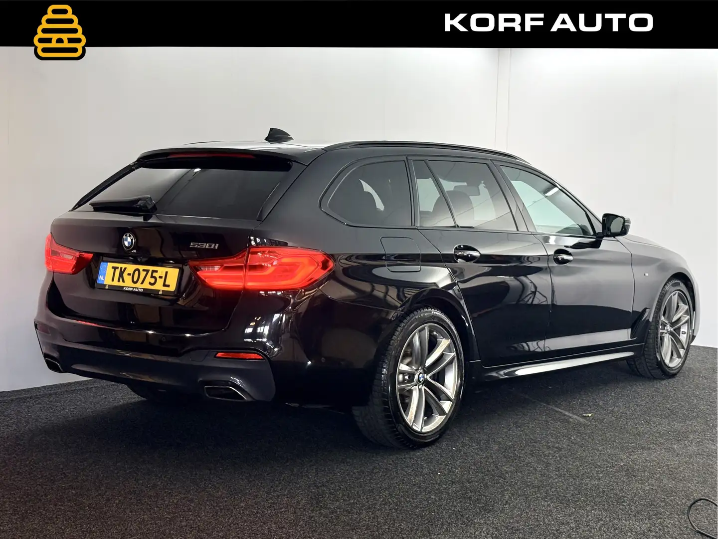 BMW 530 5-serie Touring 530i High Ex. M-sport / Pano / 4-w Noir - 2