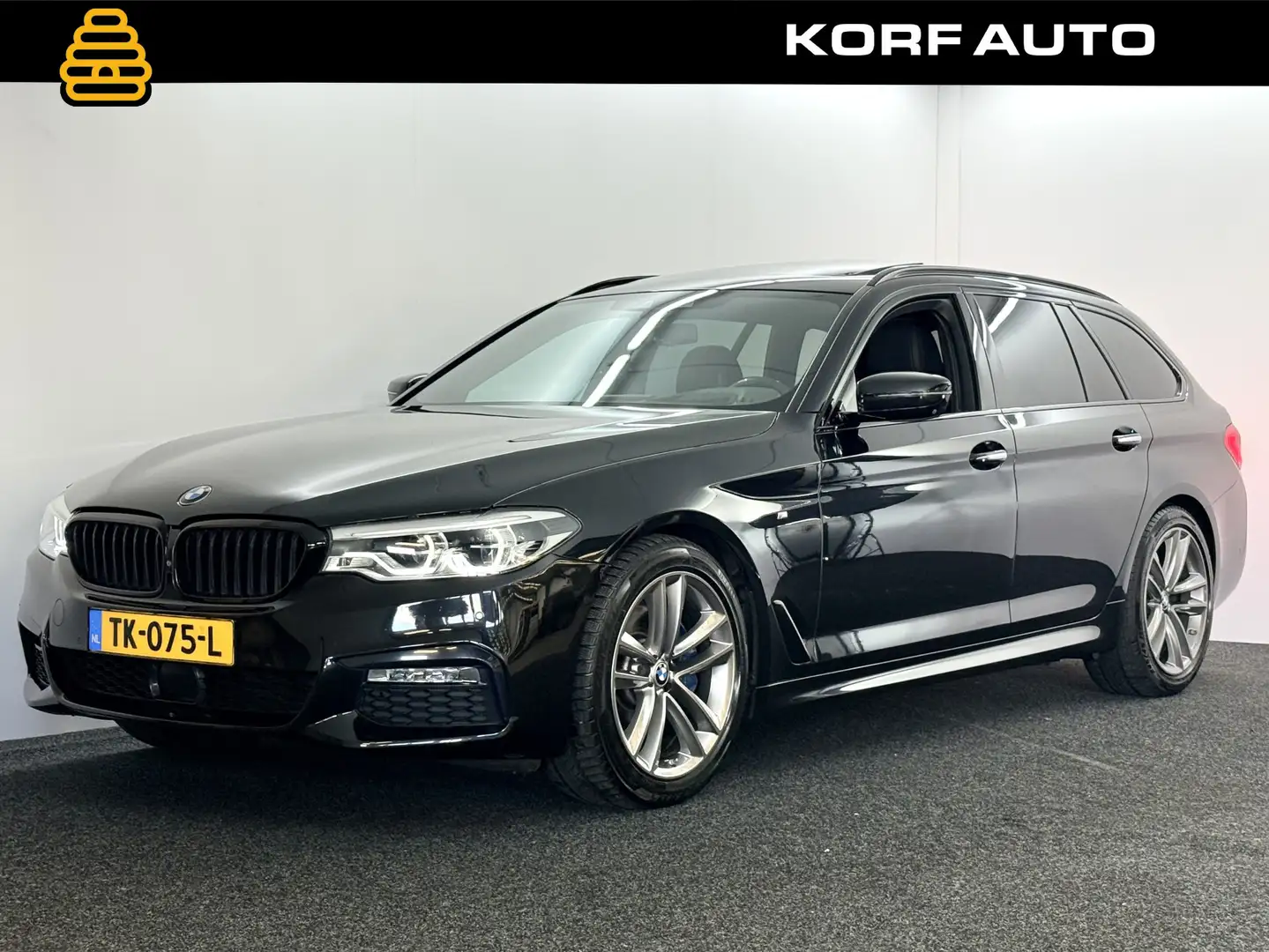 BMW 530 5-serie Touring 530i High Ex. M-sport / Pano / 4-w Noir - 1