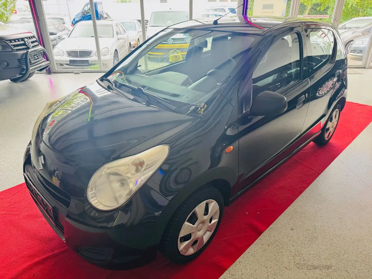 Suzuki Alto Club -Klimaalage -4x neue Ganzjahresreifen Schwarz - 2
