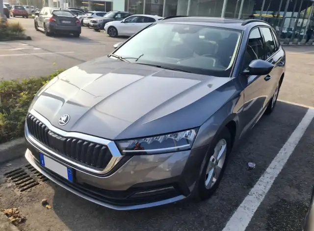 Skoda Octavia Wagon 2.0 tdi evo Executive 115cv dsg