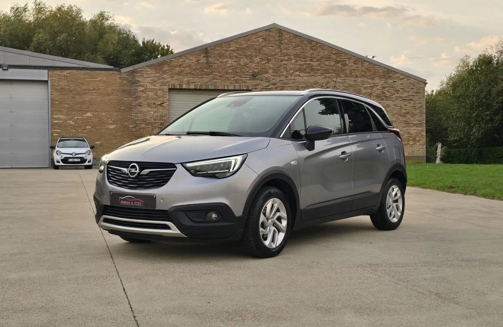 Opel Crossland X 1.5D * 60.000 km * Cam 360 * Carplay * LED Gris - 2