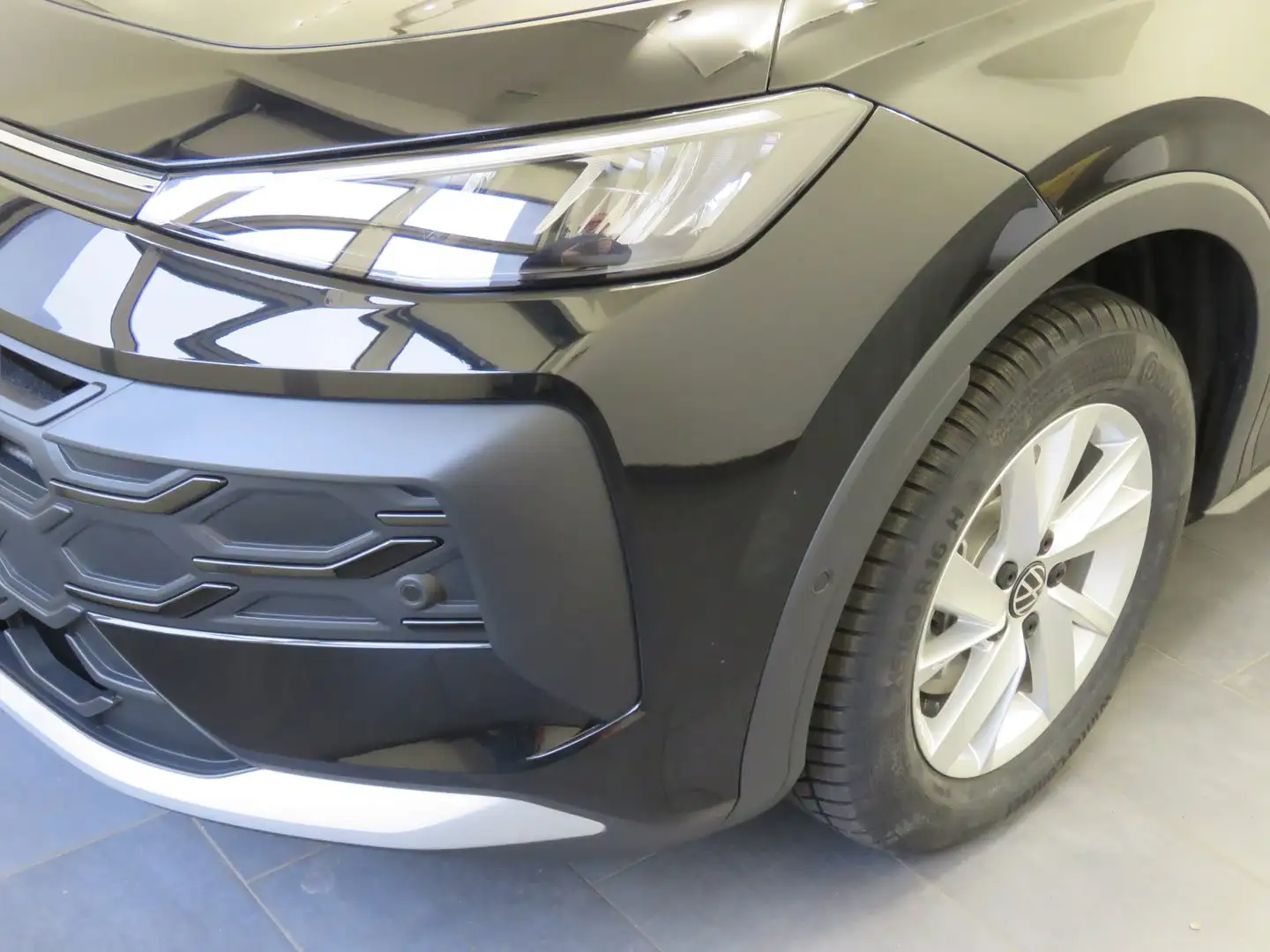 Volkswagen T-Roc Life eTSI DSG Schwarz - 2