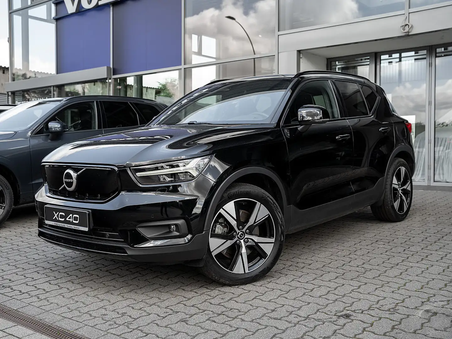 Volvo XC40 R Design Recharge Pure Electric AWD LED Negro - 1