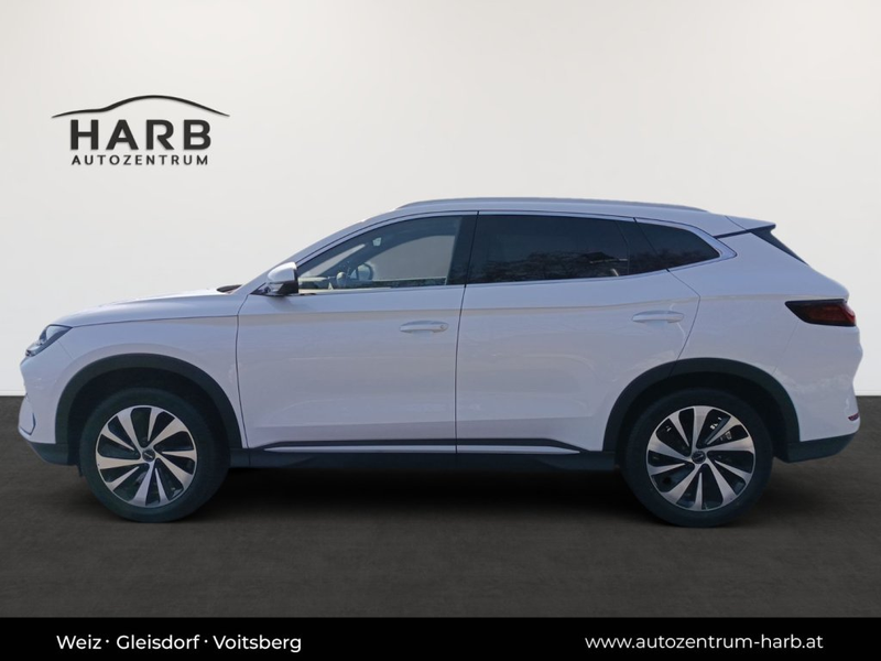 BYD Seal U DM-i Design AWD — photo 8