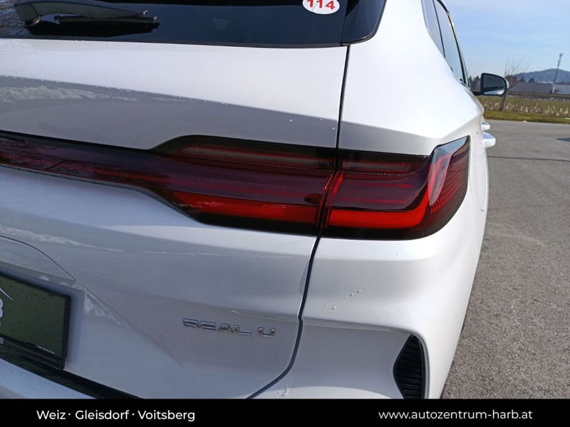 BYD Seal U DM-i Design AWD — photo 14