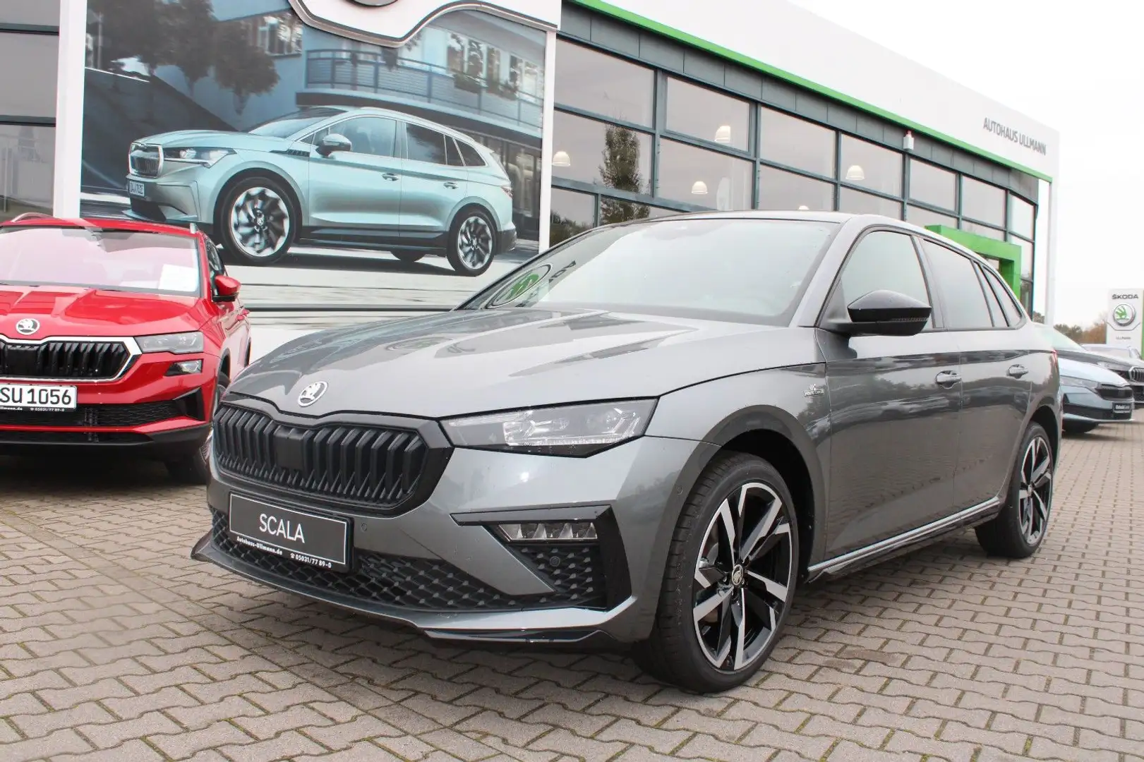 Skoda Scala Monte Carlo 1.0 TSI DSG Grau - 1