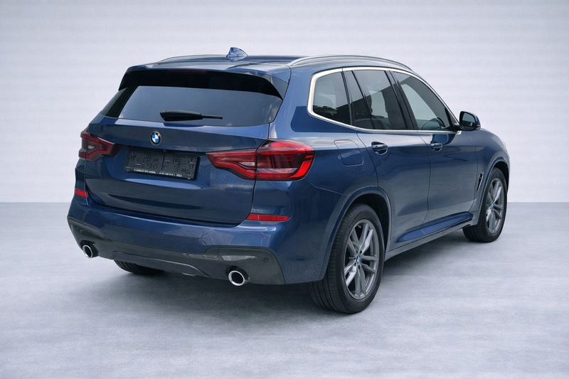 BMW X3 xDrive20d M-SPORT HUD LED-Adapt AHK Standheiz — photo 4