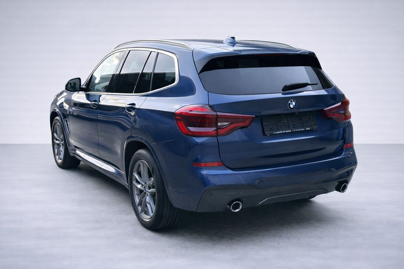 BMW X3 xDrive20d M-SPORT HUD LED-Adapt AHK Standheiz — photo 3