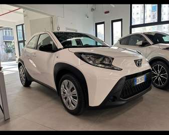 1.0 VVT-i 72 CV 5 porte Active