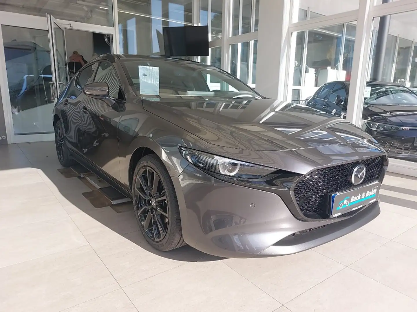 Mazda 3 Exclusive-Line 2.0i X MATRIX+BOSE+KEYLESS+KAMERA+H Grau - 2